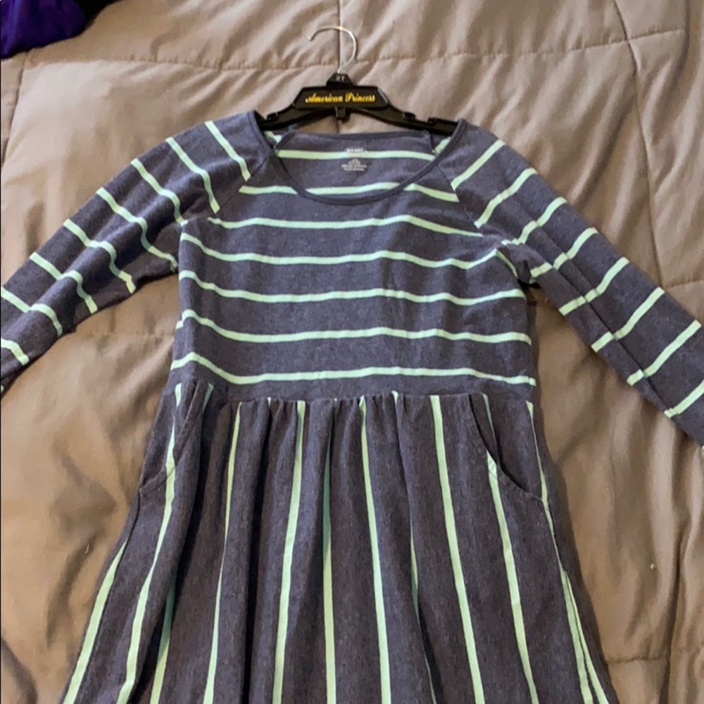 Cute Old Navy kids dress